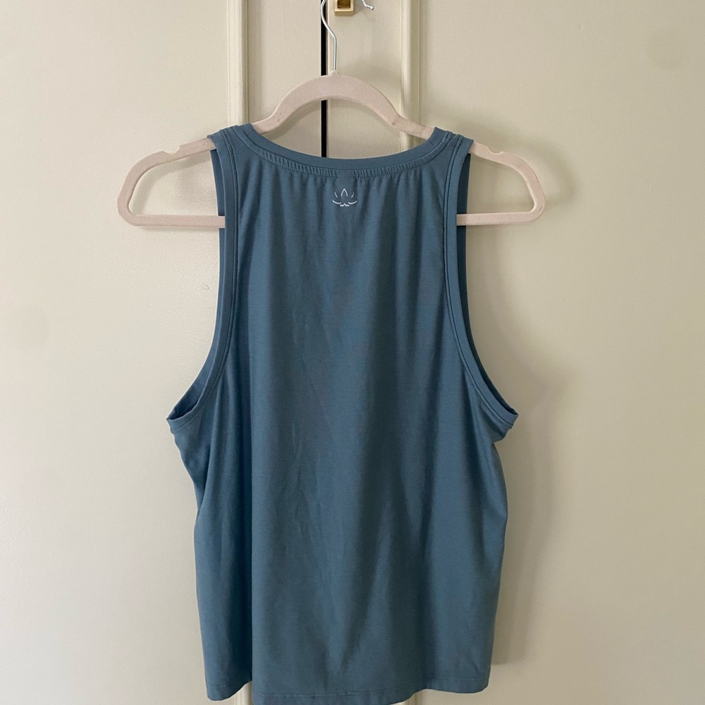 Beyond Yoga Blue Tank Top - Picture 3 of 4